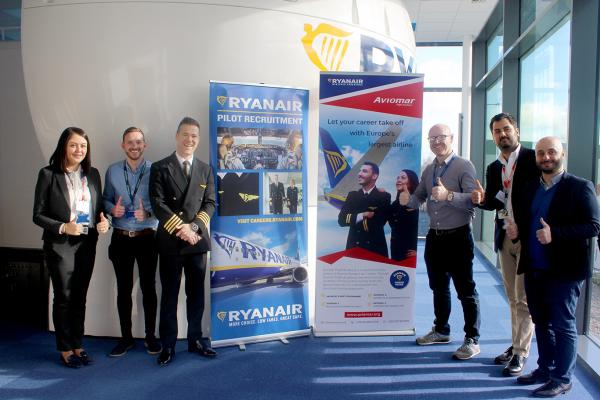Ryanair, pilot training: Aviomar