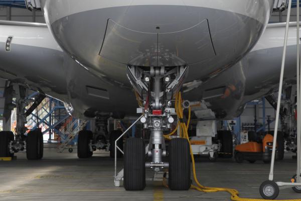 A380 landing gears: Safran, Lufthansa Technik, Triumph
