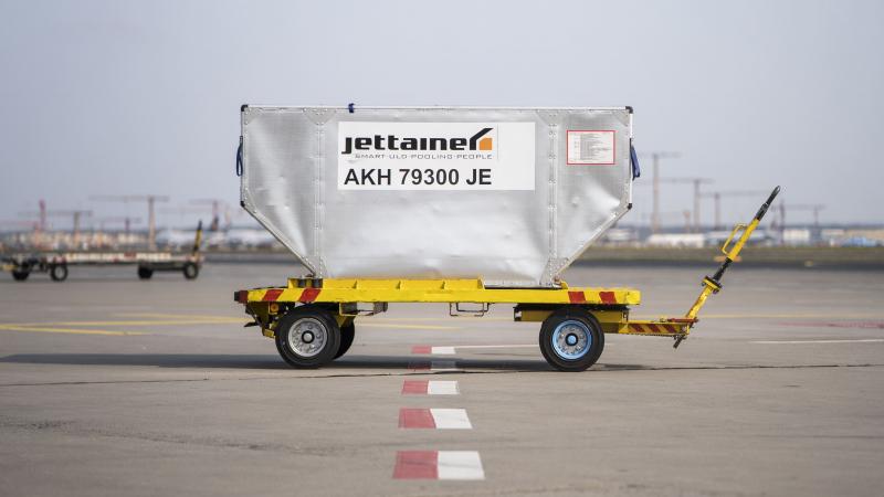 Jettainer