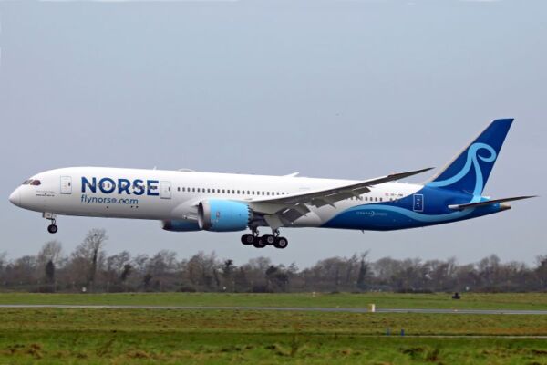 B787-9. Credit: Malcolm Nason