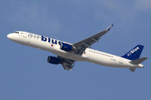 Airblue Airbus A321
