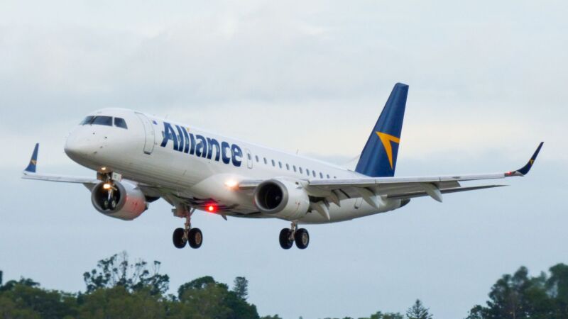 Alliance Airlines Embraer 190