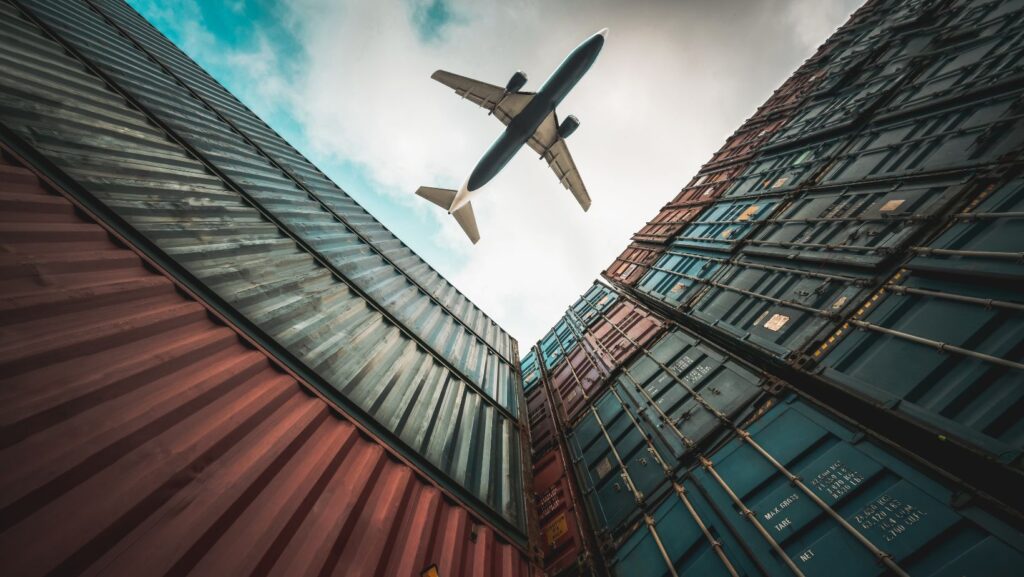 Air cargo supply chains disruption