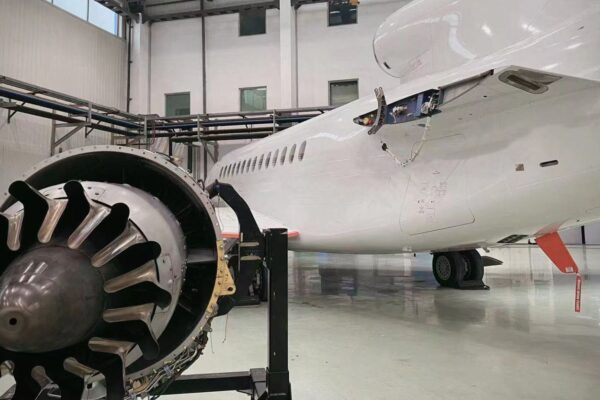 ExecuJet Haite has completed its first engine change on a Falcon aircraft - a 7X trijet powered by Pratt & Whitney Canada PW307A turbofans.