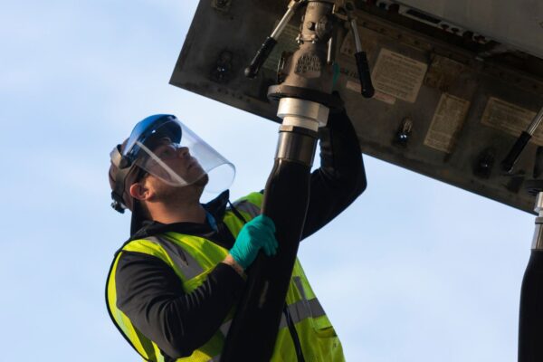 Boeing has announced it is buying 9.4 million gallons (35.6 million litres) of blended sustainable aviation fuel (SAF) - the company's largest annual SAF purchase, which is more than 60% higher than its buy in 2023.