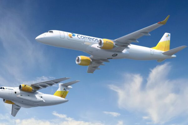 Brazil’s state-controlled postal company, Correios, and Embraer have signed a Memorandum of Understanding (MoU) to conduct joint studies to advance the optimisation and expansion of the Brazilian and international air networks for large cargo and goods.