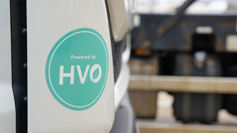 IAG Cargo has transitioned its 160-strong ground vehicle fleet at London Heathrow airport from operating on diesel to hydrotreated vegetable oil (HVO).