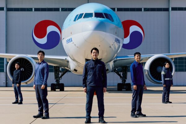 Korean Air is rolling out new eco-friendly uniforms for its maintenance, aerospace, cargo and ground handling employees.
