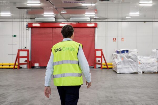 IAG Cargo is investing €1.5 million into the expansion of its temperature-controlled perishables facility in Madrid, providing more capacity for the transportation of fruit, vegetables, meat, and fish between Latin America and Europe.