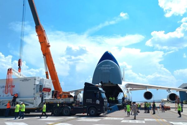 Antonov Airlines in cooperation with Proair Aviation has delivered a satellite and related equipment from Ankara, Turkey to Florida, USA.