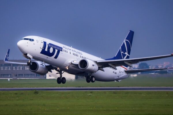 Lufthansa Technik has secured a new Engine Maintenance Services (EMS) contract for the CFM56-7Bs of LOT Polish Airlines' Boeing 737NG fleet.