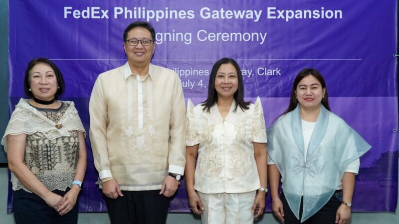 From left: Lourdes Josephine Gotianun-Yap Chairman, LIPAD, Noel F. Manankil, President and CEO, LIPAD, Maribeth Espinosa, Managing Director, FedEx Philippines, Jenieryll Jomarie Mangalindan, Senior Manager for Operations, FedEx Philippines