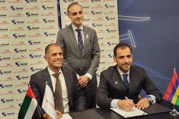 Sanad and Air Mauritius sign Rolls-Royce Trent 700 MRO agreement
