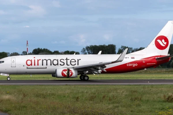 Aerospace solutions provider Fokker Services Group (FSG) has signed a component support programme for cargo operator Airmaster's Boeing 737-800Fs.