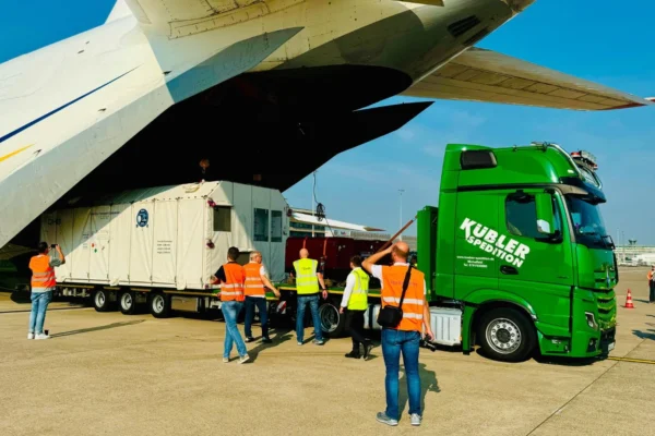 Ukrainian freighter Antonov Airlines has played a part in delivering a European critical satellite to its launch site in the city of Titusville, Florida, US.