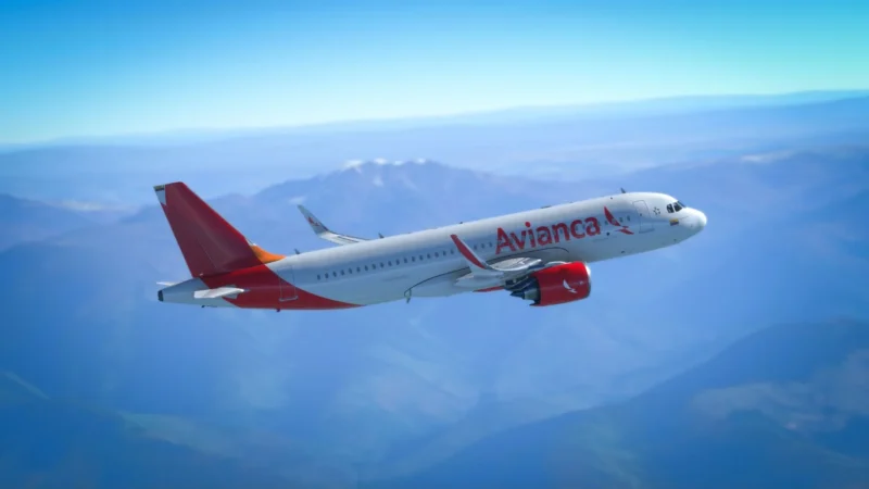 In passenger transportation, Avianca is the leading airline in Colombia, Ecuador, and Central America, with over 104 years of operation since 1919.