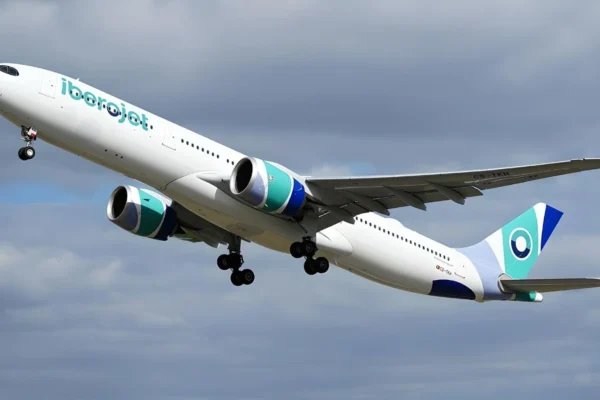 Iberojet, a Spanish medium- and long-haul leisure airline, has signed an early renewal to its partnership with global technology corporation, Sabre, for seven more years of access to the Radixx Passenger service System (PSS).
