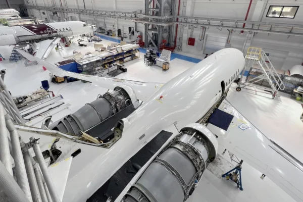 The Civil Aviation Administration of China (CAAC) has approved ExecuJet MRO Services Malaysia for line and base maintenance activities on Chinese-registered Falcon 7X and Falcon 2000EX EASy aircraft.