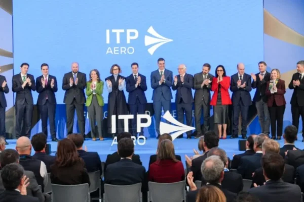 The inauguration was attended by the Prime Minister of the Spanish Government, Pedro Sánchez, the Lehendakari of the Basque Government, Imanol Pradales, as well as other authorities and business leaders from the global industrial sector.