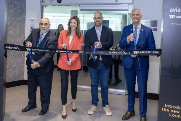 TAP Air Portugal (TAP) and Colombian flag carrier, Avianca, have opened a new shared Business Class lounge at Miami International Airport (MIA), to provide passengers with more comfort, convenience, and privacy during their travels.