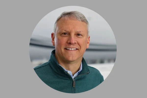 Mike Lewis, regional manager for South-Central US, Duncan Aviation