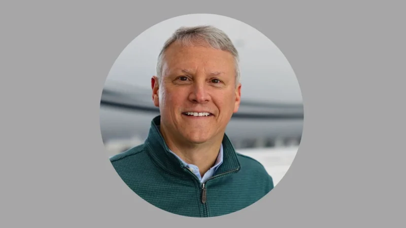 Mike Lewis, regional manager for South-Central US, Duncan Aviation