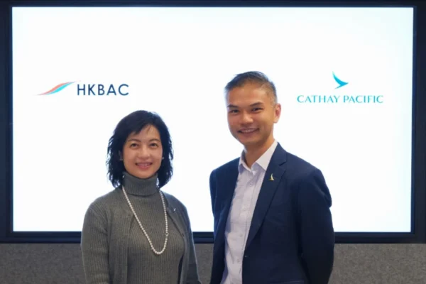 Cathay Pacific and the Hong Kong Business Aviation Centre (HKBAC), a business aviation hub at Hong Kong International Airport (HKIA), have announced the expansion of JetLink’s ‘wing-to-wing’ transfer service for passengers switching between Cathay’s First and Business Class services and private jet travel.