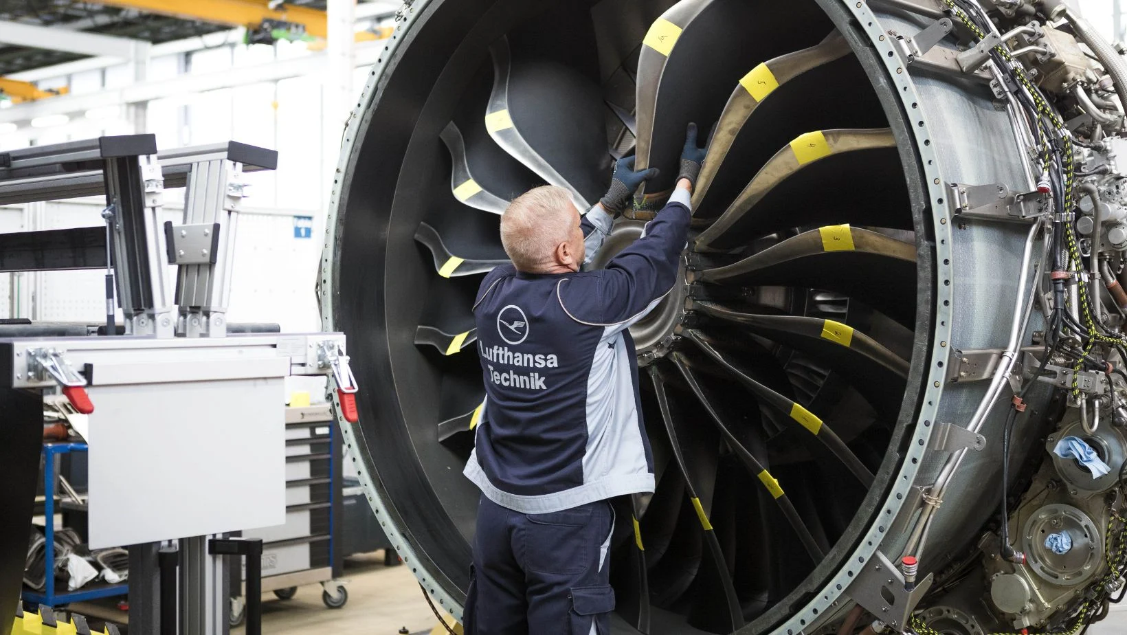 https://www.aviationbusinessnews.com/resources/uploads/2025/04/resized-for-web-lufthansa-t.webp