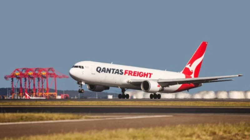 Heathrow Airport’s only on-site express courier handler, CFL, has signed a deal with Qantas Freight to open up faster, more reliable access to the Australian and wider Asian markets for UK exporters.