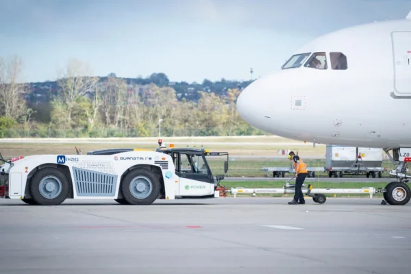 Menzies Aviation has strengthened its presence in Central Europe through a new partnership with Airport Service Budapest Zrt. (AS Budapest), following regulatory approval from the Hungarian Competition Authority.