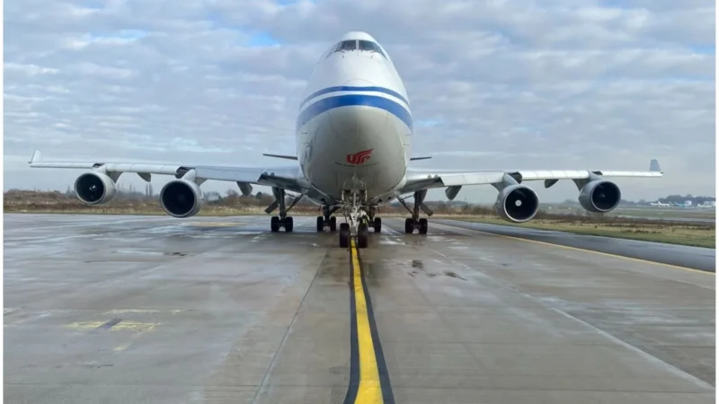 Worldwide Flight Services (WFS) has won a three-year contract extension with Air China Cargo in Liege, supported by its reputation for fast and efficient handling of e-commerce shipments moving through the Belgian airport.