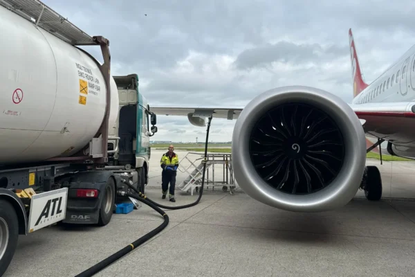 aircraft fueling