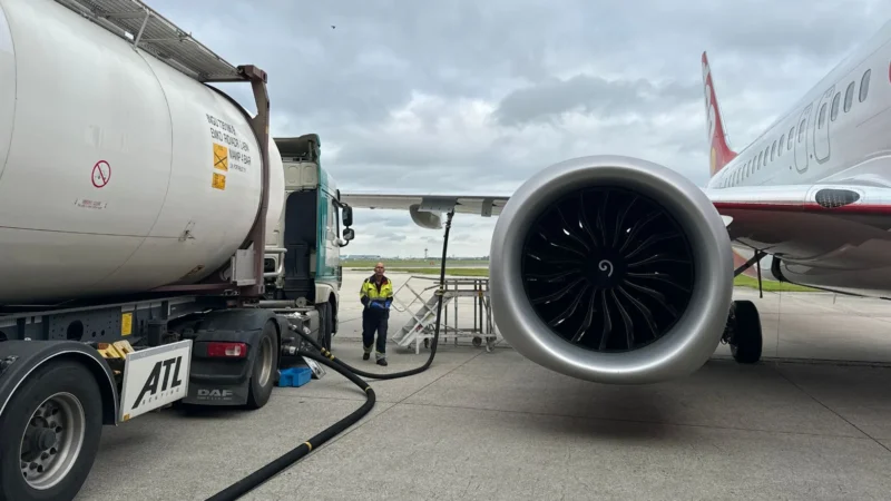 aircraft fueling