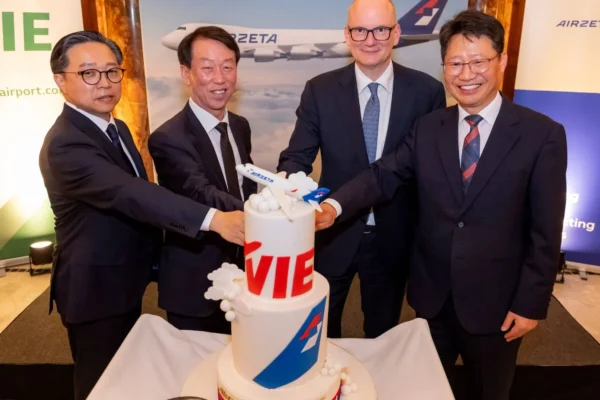 AIRZETA, a new independent South Korean cargo airline formed from the merger of Asiana Cargo and Korean Air and subsequently spun off from Air Incheon, has officially launched operations - and selected Vienna Airport as its primary European hub.