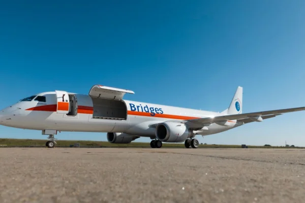 Embraer. Bridges Air Cargo.