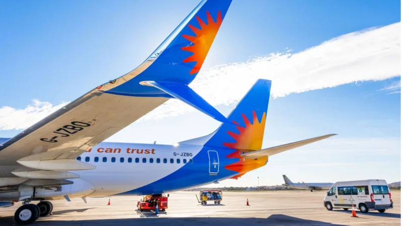 Jet2.com cuts carbon emissions with completion of multi-million pound winglet retrofit