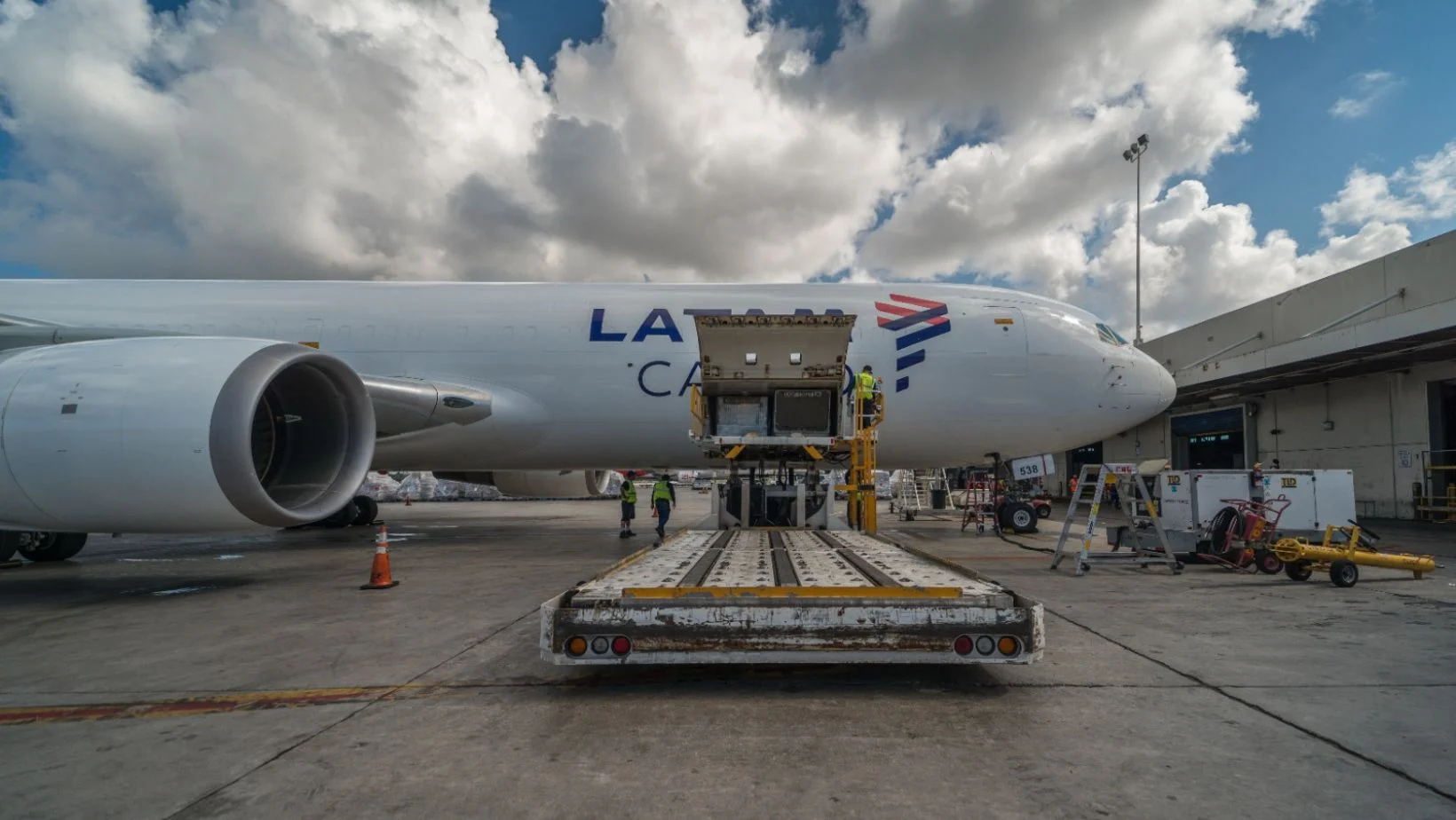 LATAM Cargo launches Miami-Caracas link
