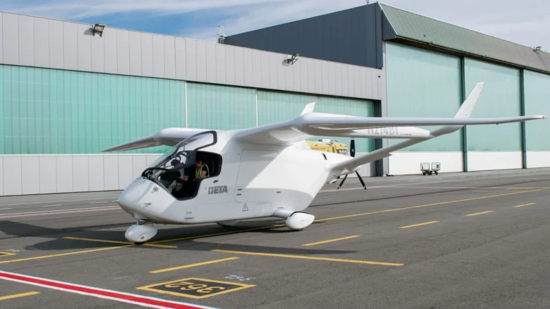Ostend-Bruges Airport has welcomed a fully electric cargo aircraft for the first time, marking a milestone in its efforts to support the development of low-emission aviation.