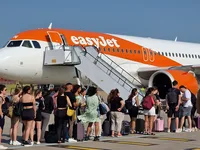 easyJet is targeting spontaneous bookings (Image: Rob Munro)