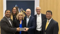From Left - Unison's Kranthi Tata, Patricia Cabrido, Jen Waterman and James Kulp, and (on the far right in the picture) with Henning Linnekogel and Achim Kaitschick from Lufthansa Technik. Credit: Unison