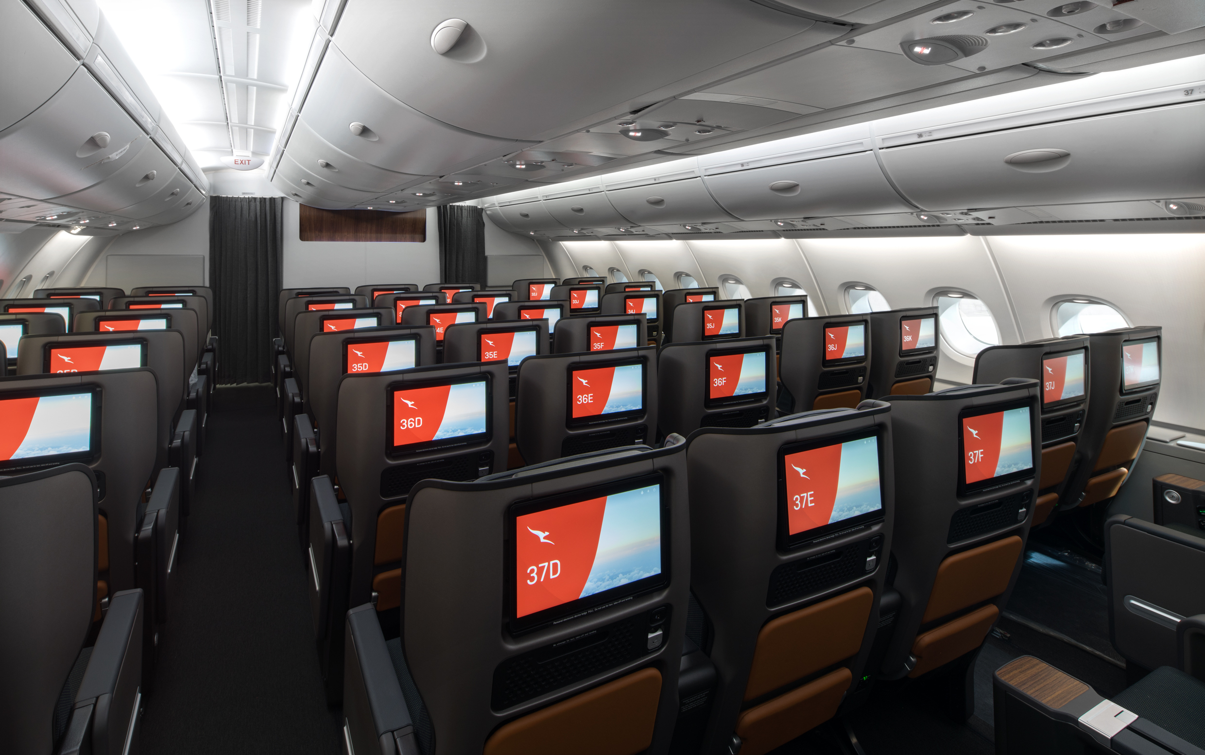 Qantas becomes recycling 'Airline Ally'